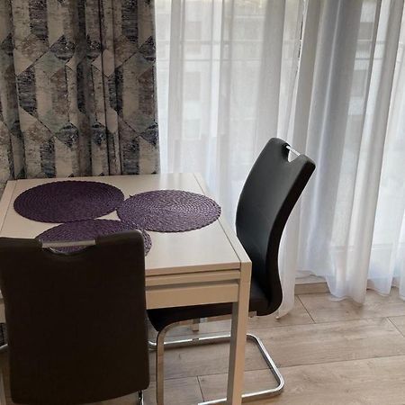 2-Room On Wola, Bright And Cozy Варшава Екстер'єр фото